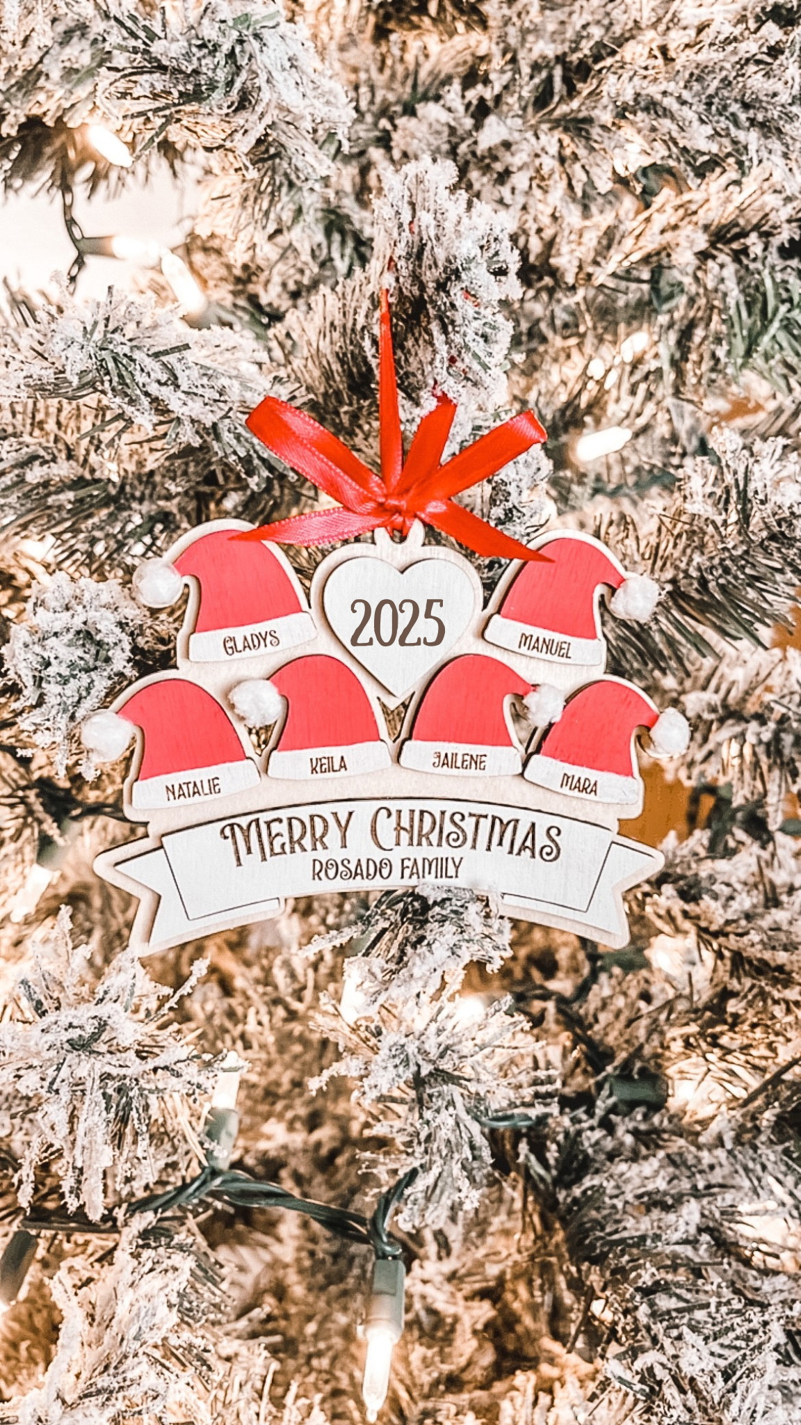 Personalized Santa Hat Family Ornament – Custom Names (2–10 Hats)