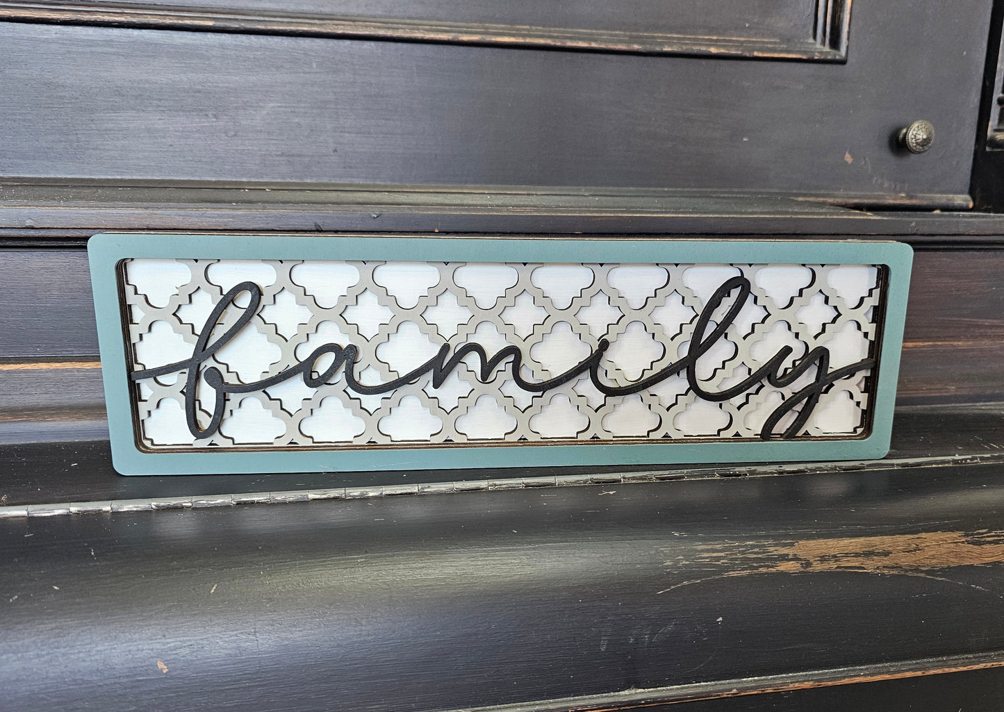 Family Quatrefoil Chunky Layered Shelf Sitter Sign Kit