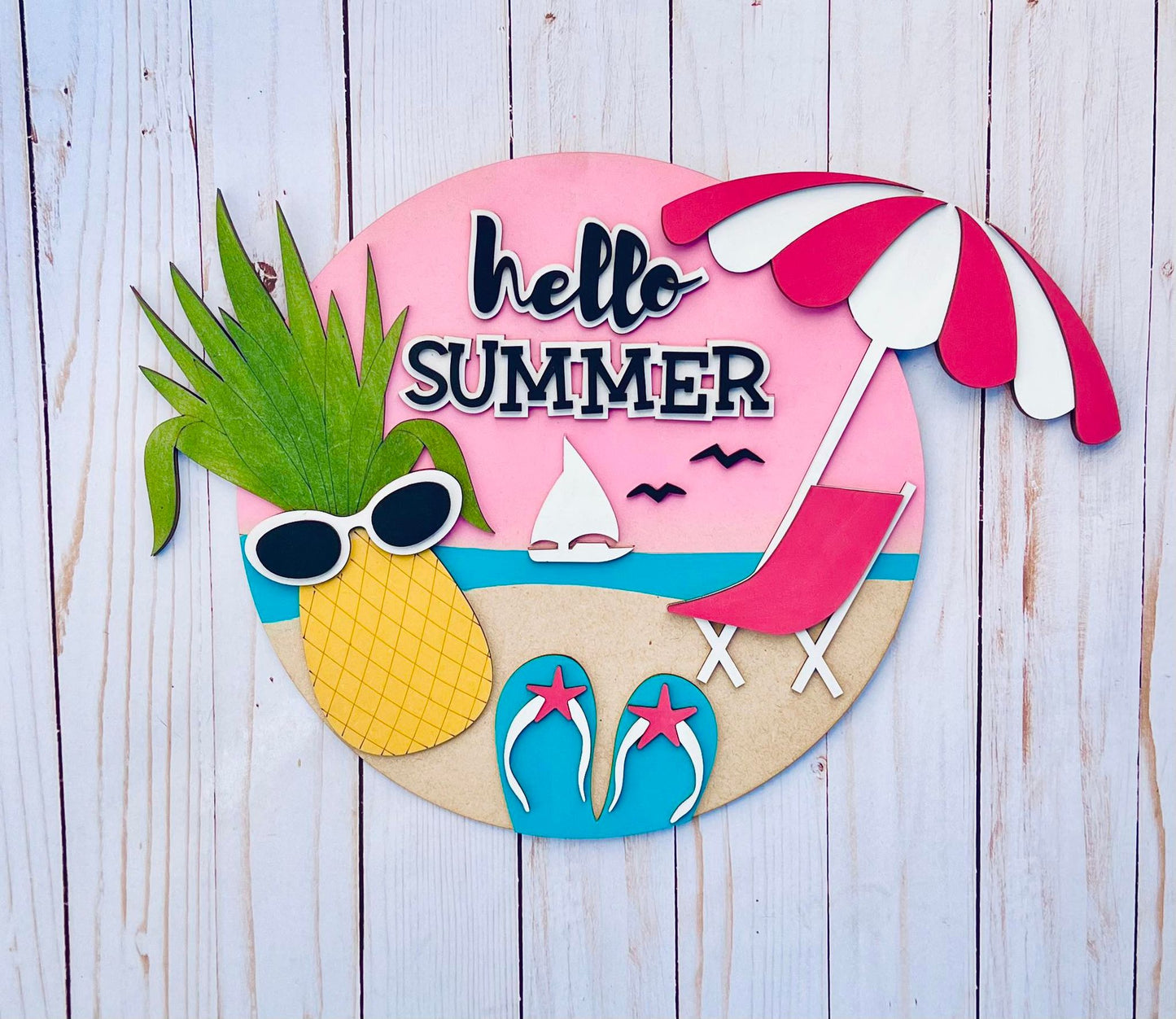 Hello Summer Beach Round Layers Sign