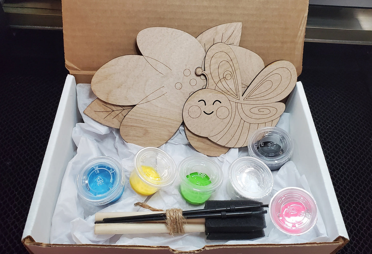 Mini kit de pintura Happy Bee