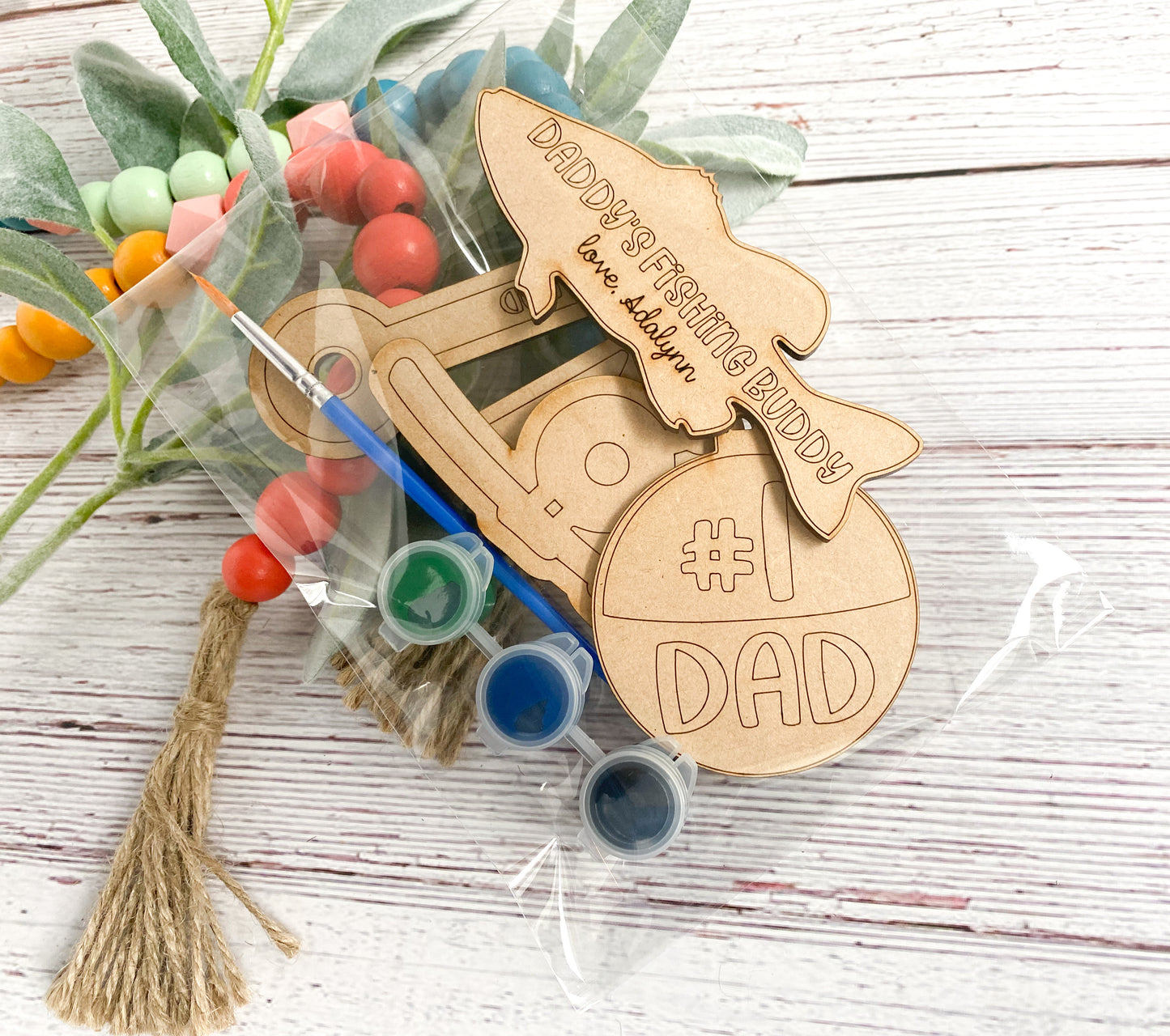 Daddy's Fishing Buddy - Ready to Paint Kit - FREE PERSONALIZATION