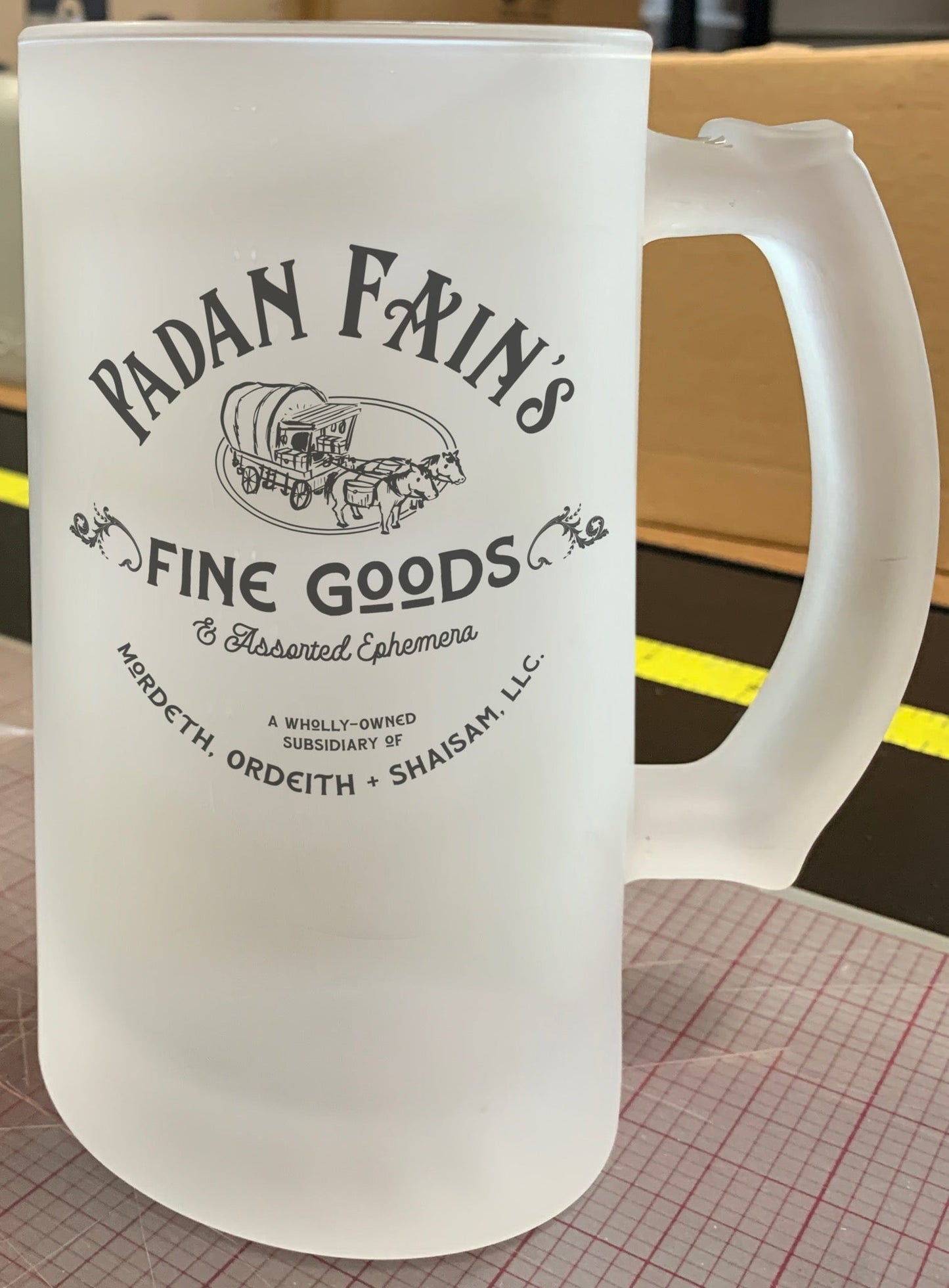 Serie de souvenirs de tazas heladas de La Rueda del Tiempo - Artículos finos de Padan Fain - ¡COLECCIONELAS TODAS!