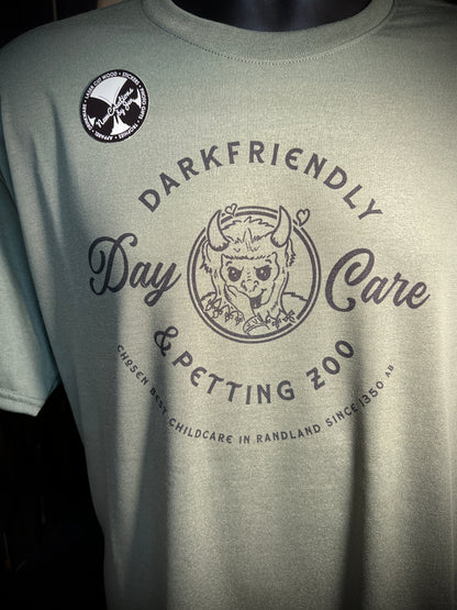 Guardería y zoológico de mascotas Darkfriendly: camisetas ligeras de recuerdo inspiradas en La Rueda del Tiempo