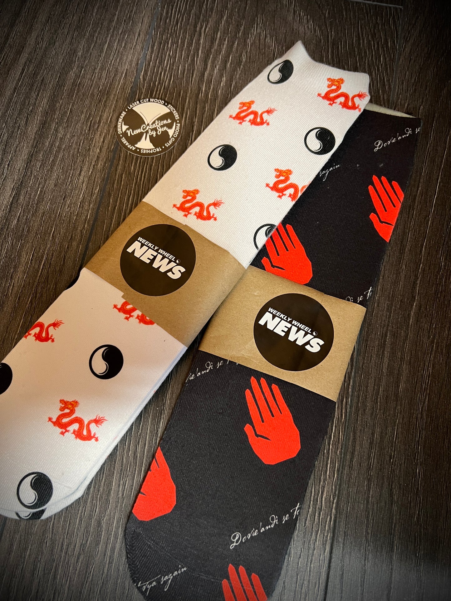 Calcetines con ruedas de WWN (inspirados en La rueda del tiempo)