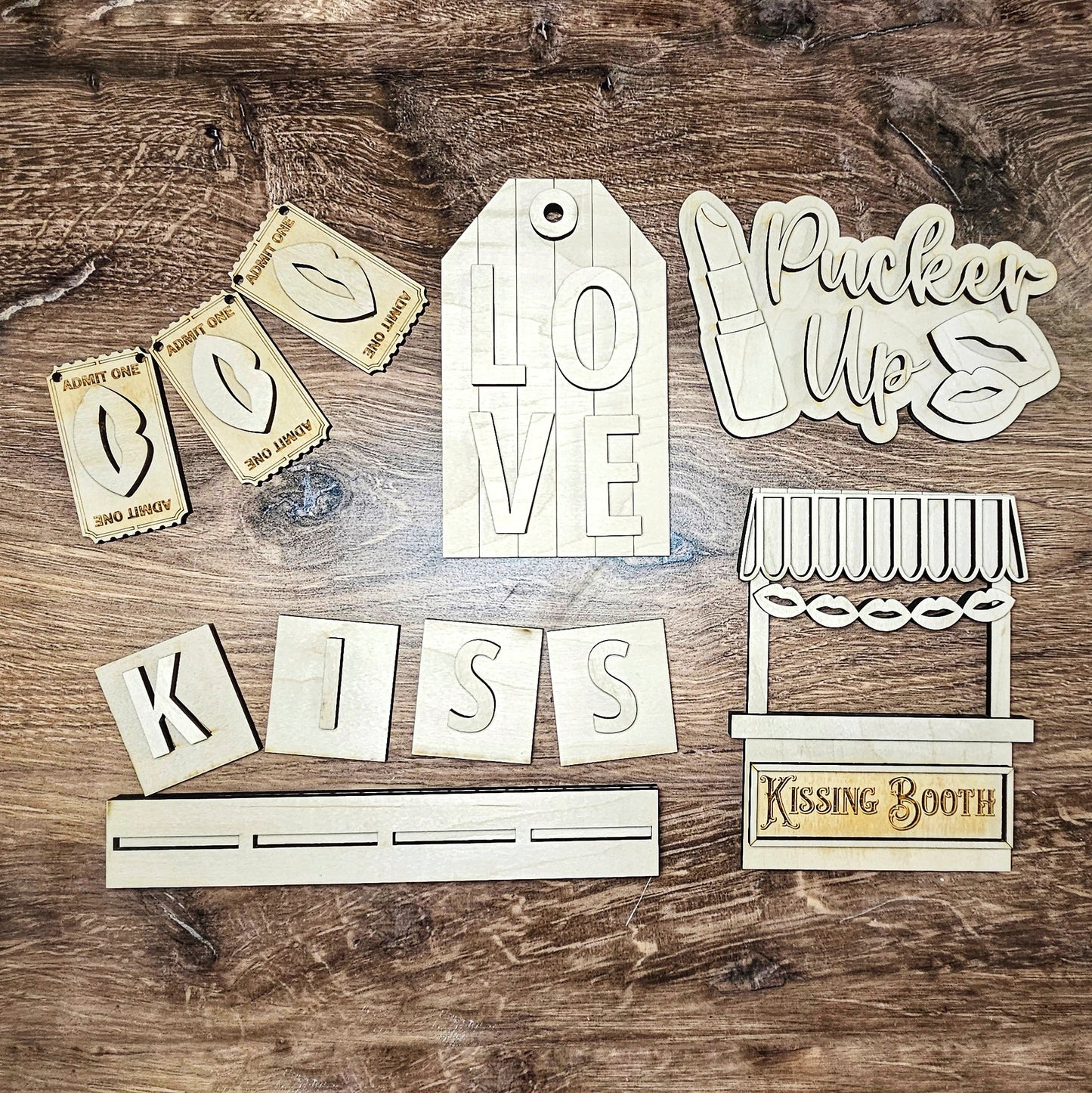 Kits de mini letreros con bandejas escalonadas para Kissing Booth