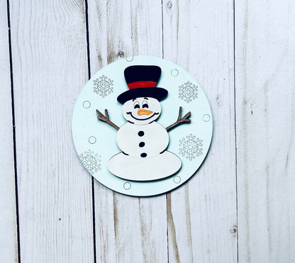 Round Shiplap Sign with Stand