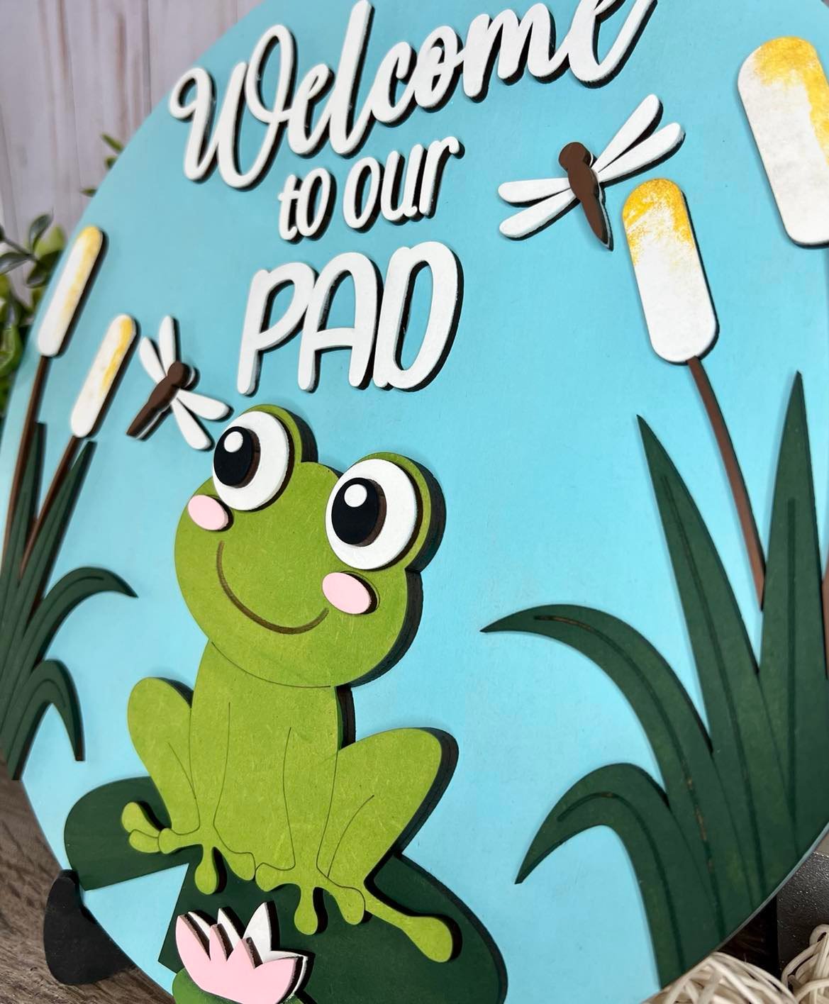 Welcome to our Pad Round Layers Sign