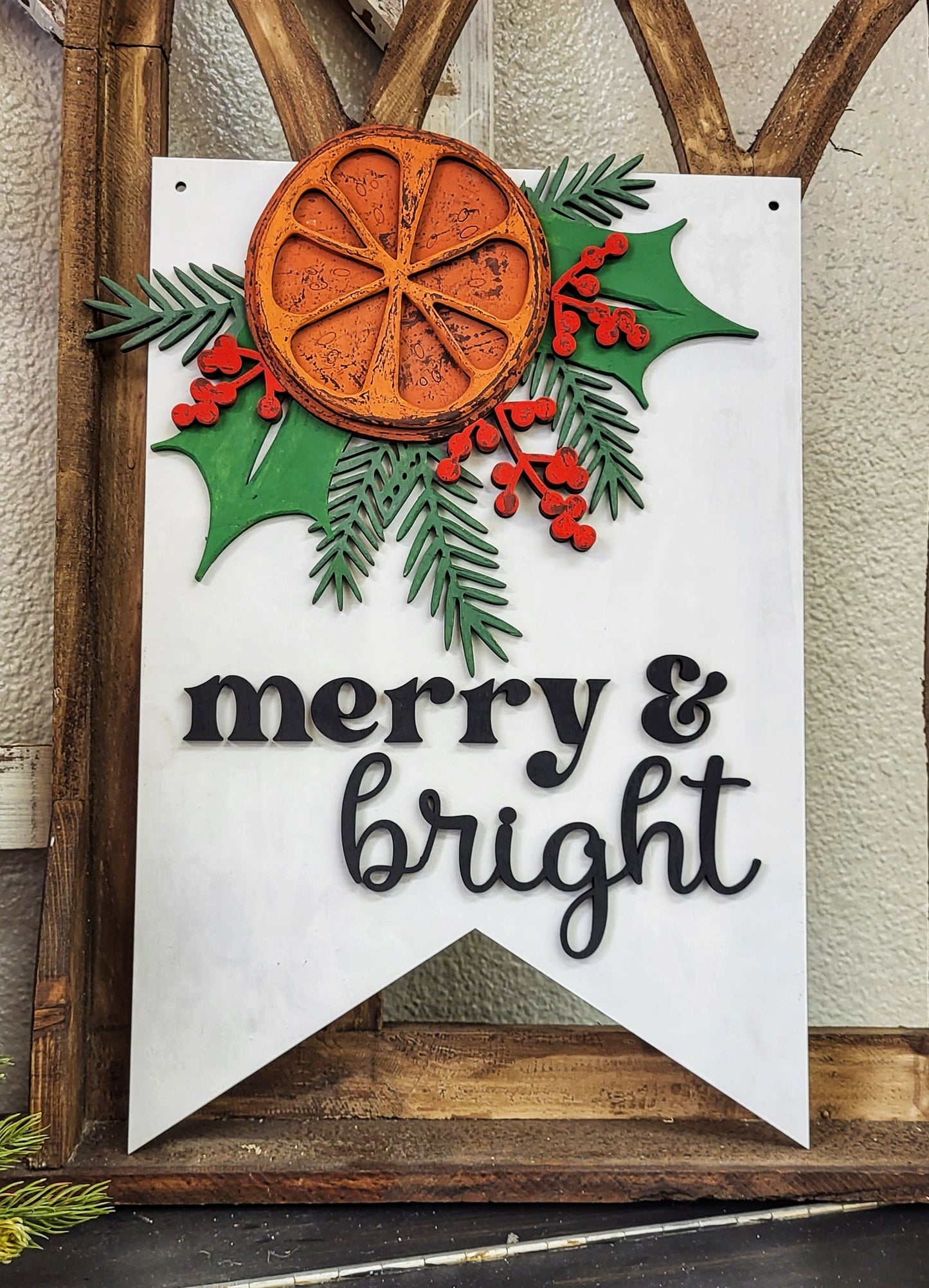Letrero "Merry &amp; Bright - Listo para pintar" de 10,75 x 7,25 pulgadas para colgar en la puerta
