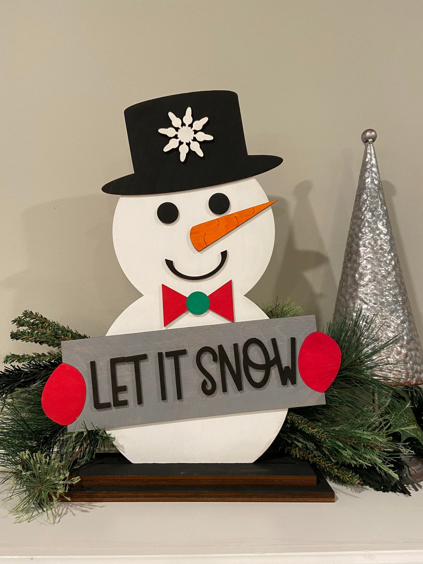 Decoración de estante con muñeco de nieve "Let it Snow" - Kit de madera listo para pintar