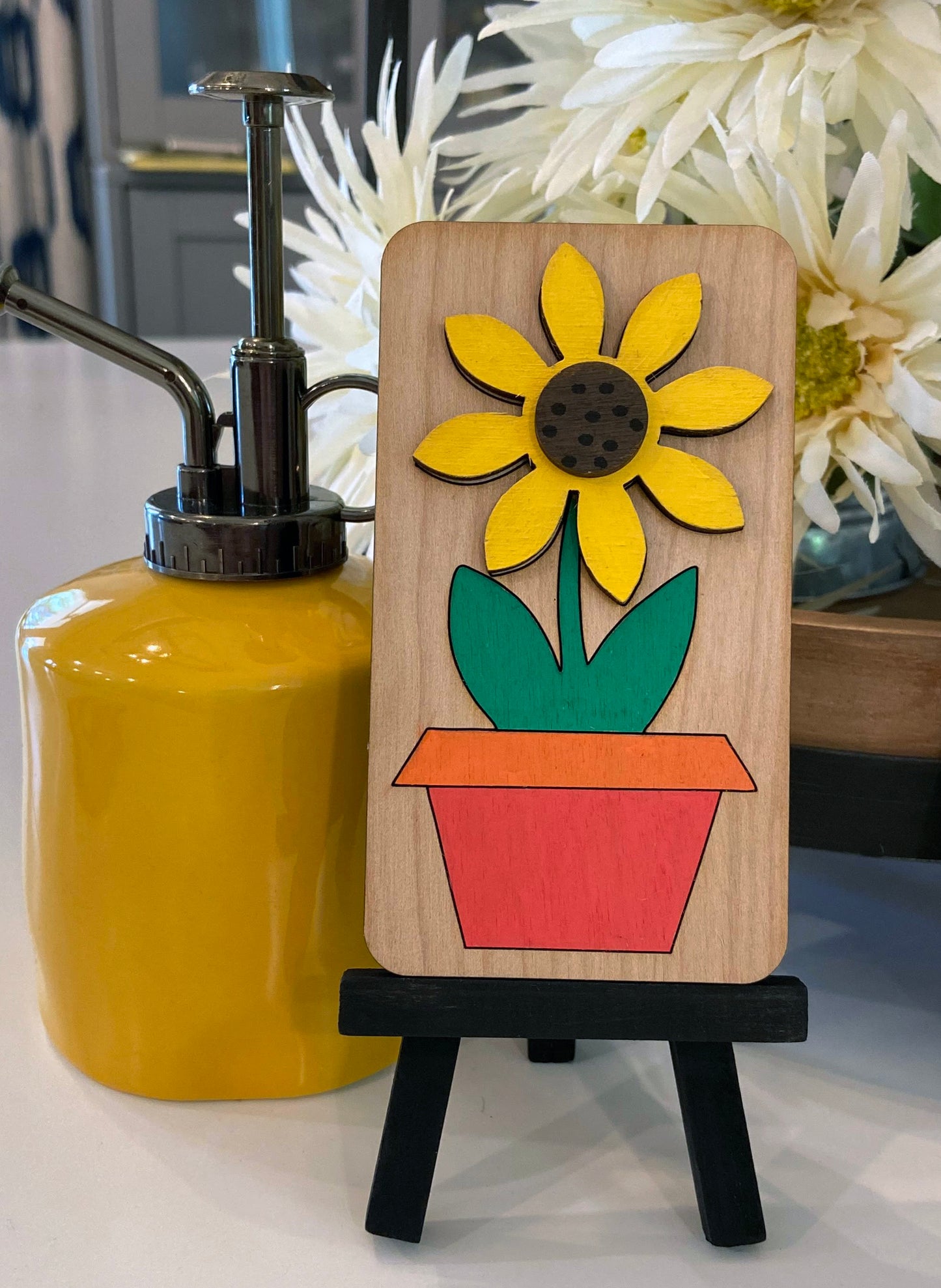 Paquete de bandejas escalonadas con girasoles