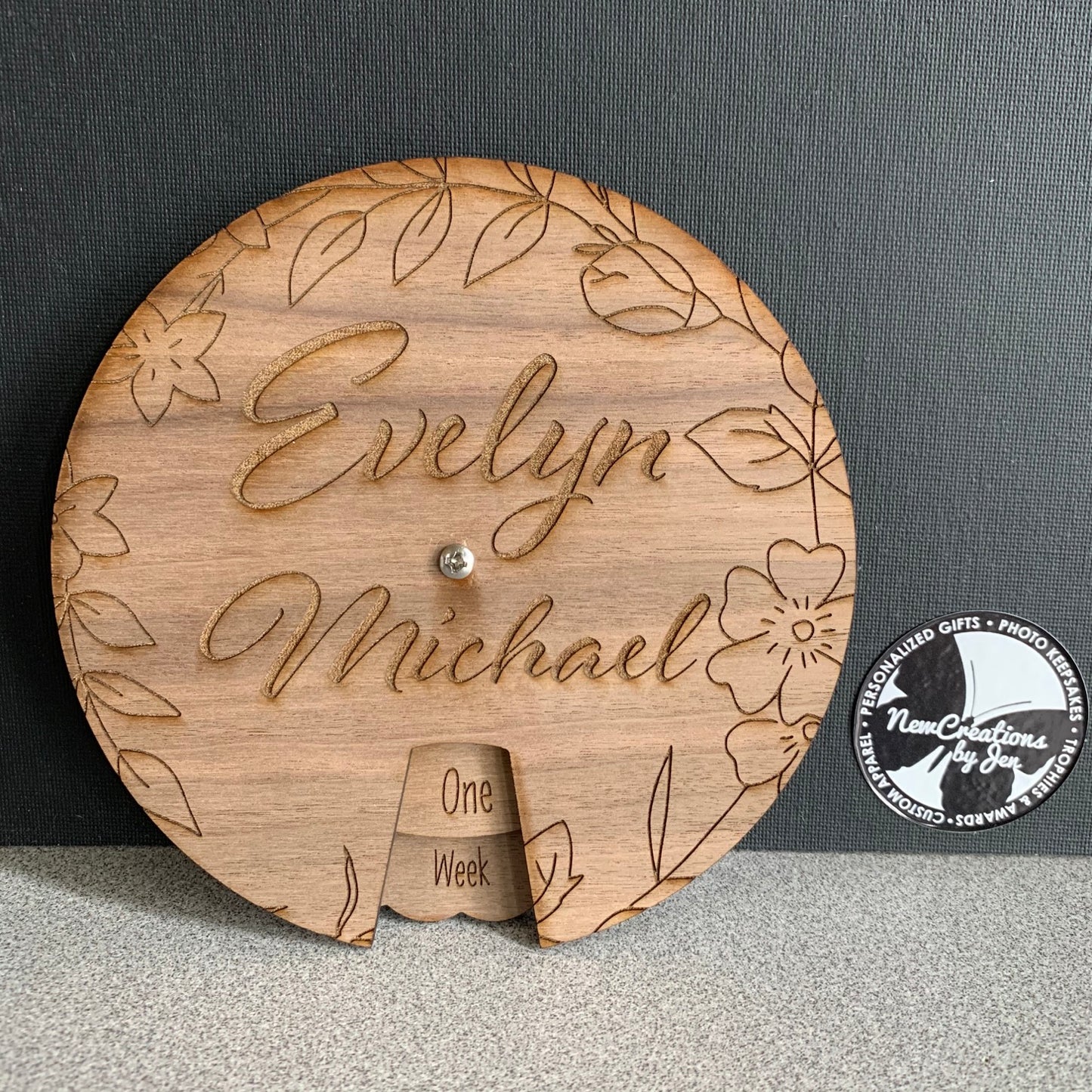 Spinner de hitos con el nombre del bebé