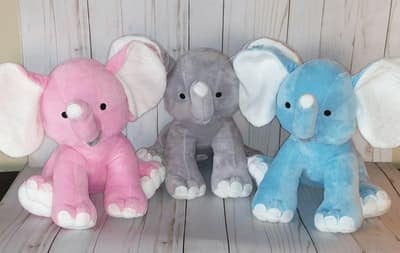 Elefante bebé de peluche personalizado