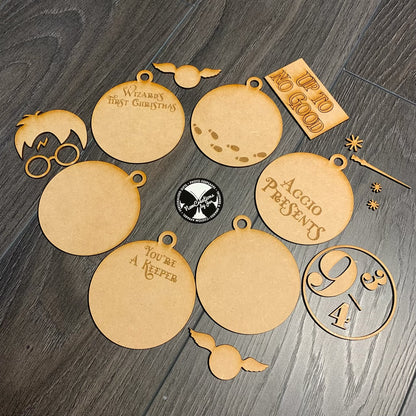 Juego de adornos de mago: kit de manualidades listo para pintar
