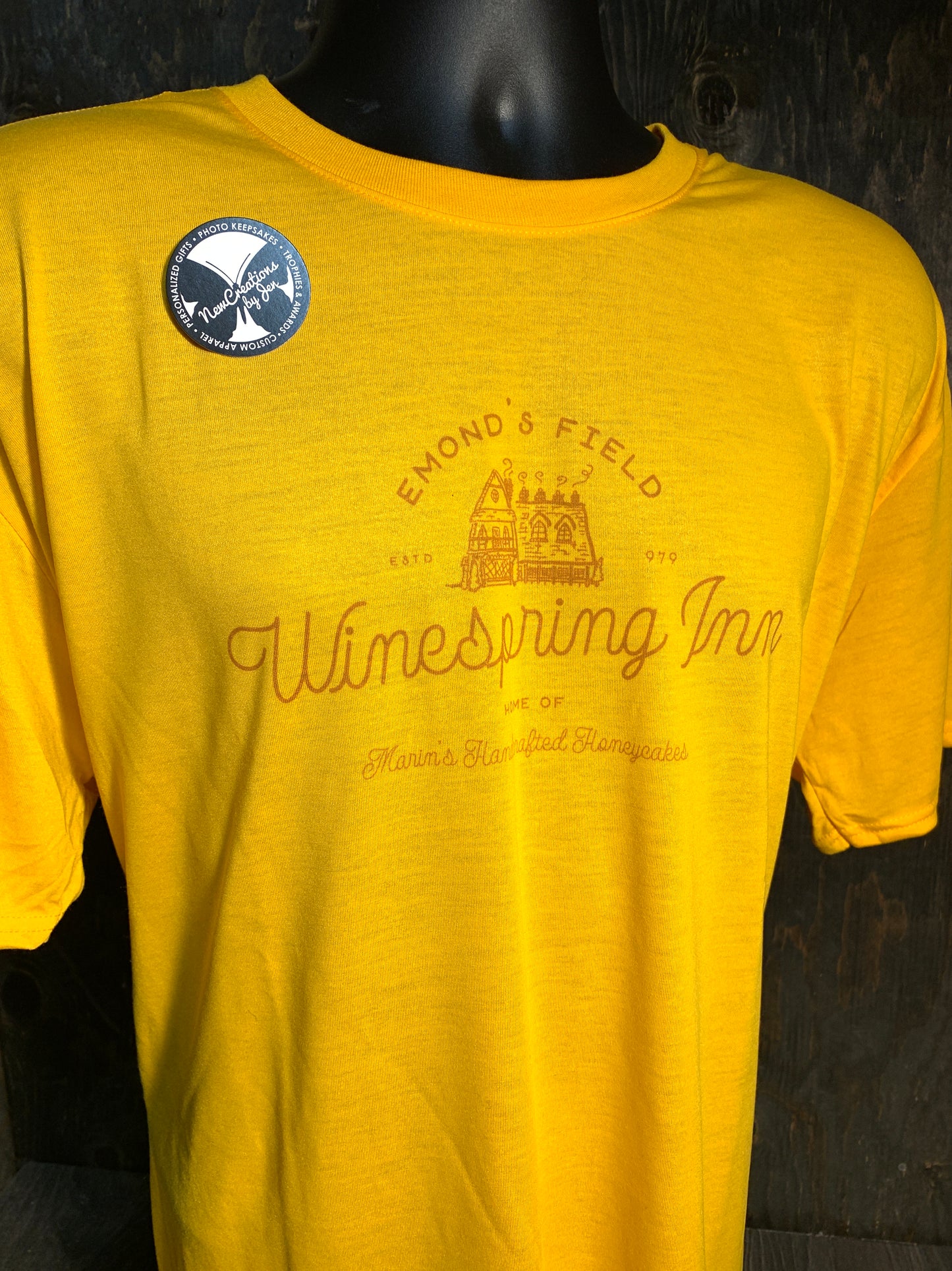 Winespring Inn - Camisetas ligeras de recuerdo inspiradas en la Rueda del Tiempo