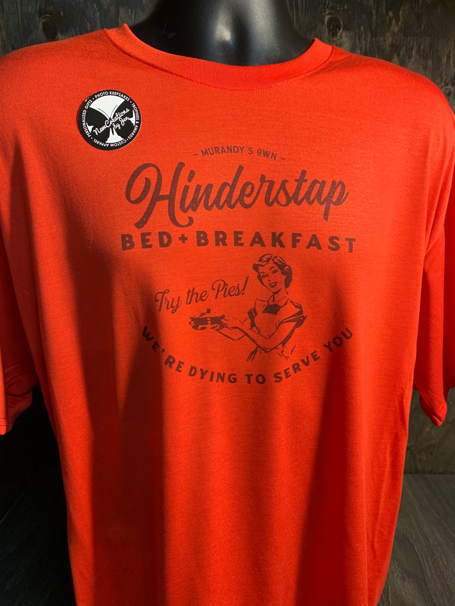 Hinderstap Bed &amp; Breakfast - Camisetas ligeras de recuerdo inspiradas en La Rueda del Tiempo